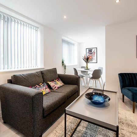 Charles Alexander Short Stay - Windmill House Apartments Литам Сент Аннс Екстериор снимка